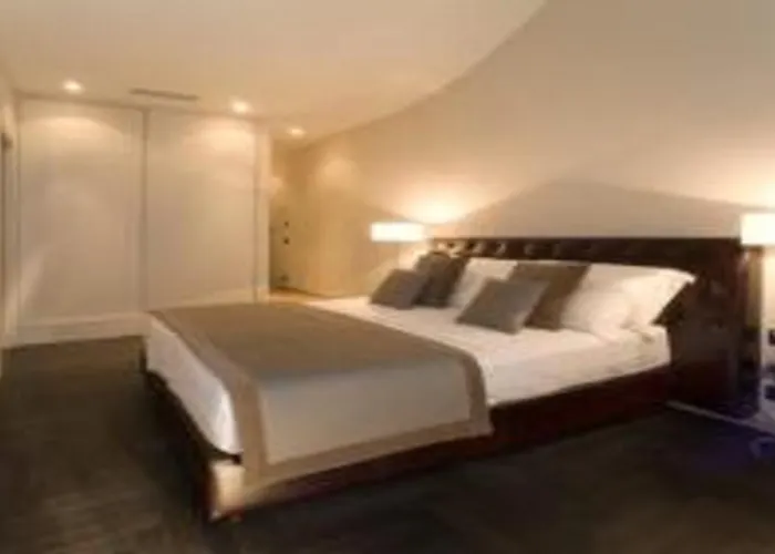 Piazza Del Gesu\' Luxury Suites