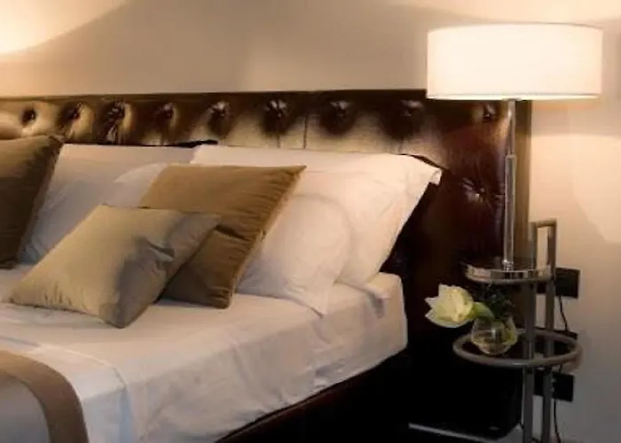 Piazza Del Gesu\' Luxury Suites