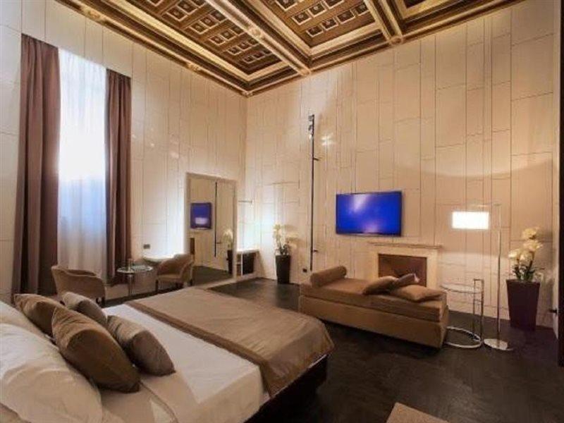 Casa de hóspedes Piazza Del Gesu' Luxury 2*
